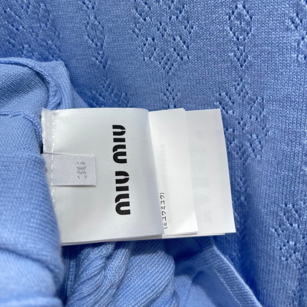 MIU MIU blue short-sleeved knit top with ruffled hem and cuffs - Picture 3 of 8